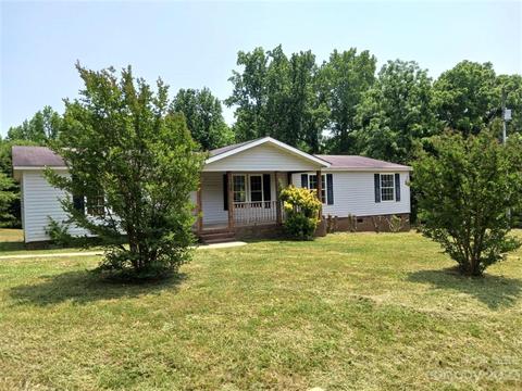 324 Whites Farm Rd, Blacksburg, SC 29702