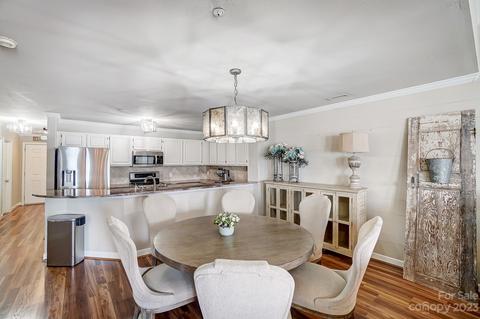 1230 Torrence Cir, Davidson, NC 28036 photo 9