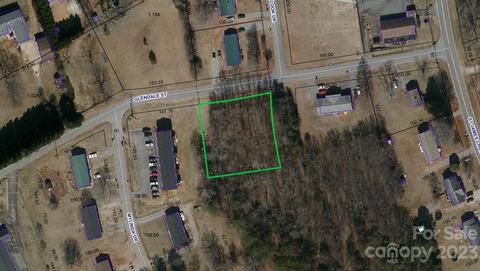 1075 Glendale St #1, Newton, NC 28658