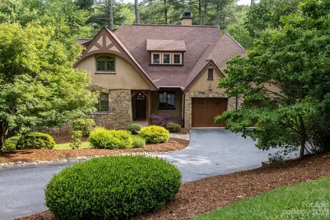 18 Running Creek Trl, Arden, NC 28704