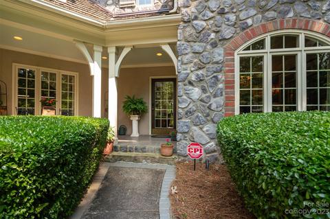 18822 Riverwind Ln, Davidson, NC 28036 photo 33