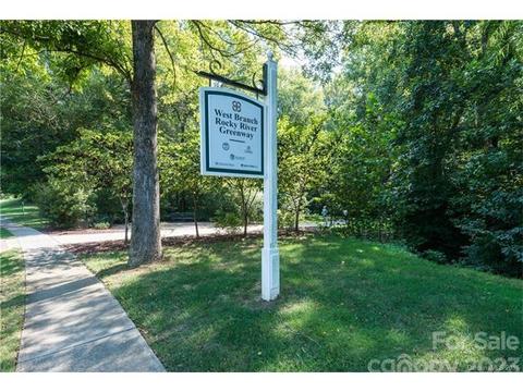 18822 Riverwind Ln, Davidson, NC 28036 photo 40