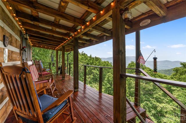 375 Daly Dr, Clyde, NC 28721