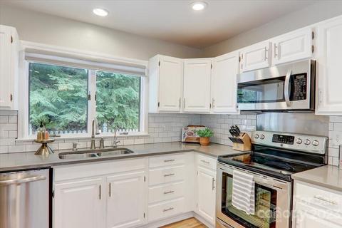 139 Sunshine Acres, Sylva, NC 28779 photo 17