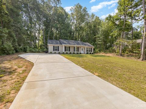 1383 Carmel Rd, Lancaster, SC 29720 photo 2