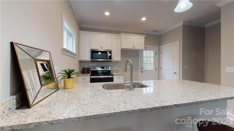 3710, Hickory, NC 28601 photo 17