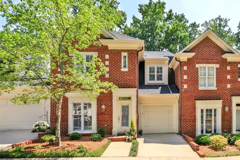 1167 Hollyheath Ln, Charlotte, NC 28209