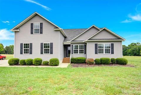 1070 B J Jackson Rd, Rock Hill, SC 29732