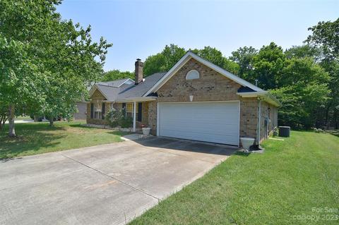3281 Westridge Ln SW, Concord, NC 28027