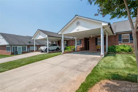 3881 Sage Ct, Denver, NC 28037 photo 3