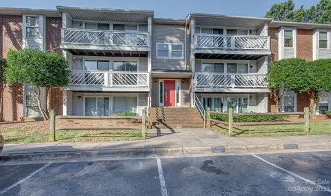 9329 Old Concord G Rd #G, Charlotte, NC 28213