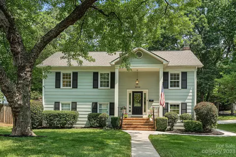 3833 Riverbend Rd, Charlotte, NC 28210