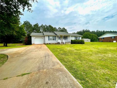 141 Eastview Dr, Bostic, NC 28018 photo 2