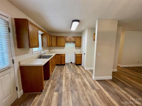 141 Eastview Dr, Bostic, NC 28018 photo 11