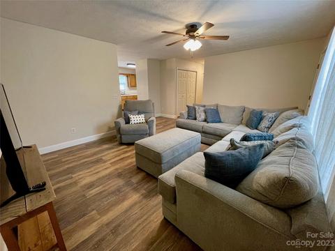 141 Eastview Dr, Bostic, NC 28018 photo 7