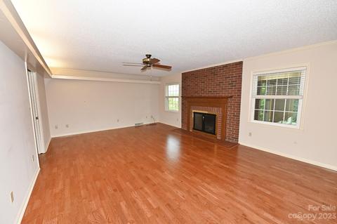 213 9th St NE, Conover, NC 28613 photo 13