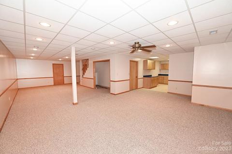 213 9th St NE, Conover, NC 28613 photo 36