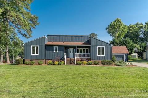 20807 Rio Oro Dr, Cornelius, NC 28031