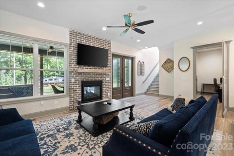 4641 Three Crow Rd, Lancaster, SC 29720 photo 9