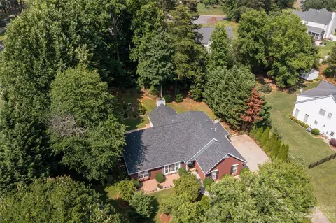 6901 Flaxton Dr, Mint Hill, NC 28227 photo 5