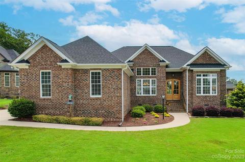 2204 Bessie Lee Ct, Stanley, NC 28164