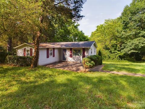 3049 Frazier Dr, Claremont, NC 28610