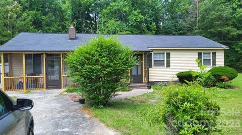 160 Northside Cir, Heath Springs, SC 29058