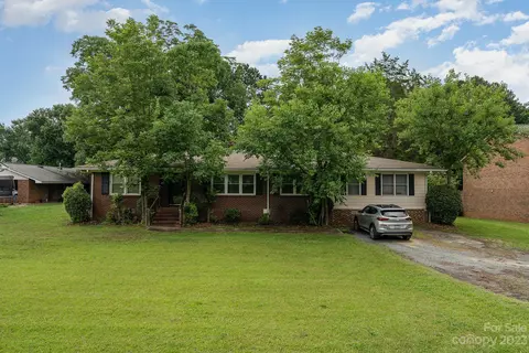 1666 India Hook Rd, Rock Hill, SC 29732