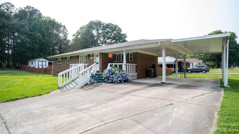 181 Eddleman Rd, Kannapolis, NC 28083
