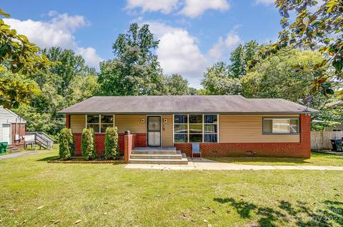 4848 Gilmore Dr, Charlotte, NC 28209