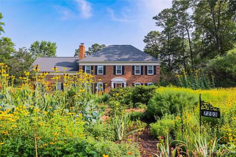 7203 Colleton Pl, Charlotte, NC 28270