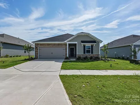 1335 Sweet Pea St, Monroe, NC 28110 photo 2