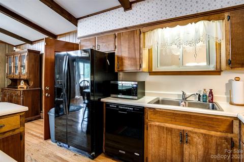 1052 Monteith Branch Rd, Sylva, NC 28779 photo 23