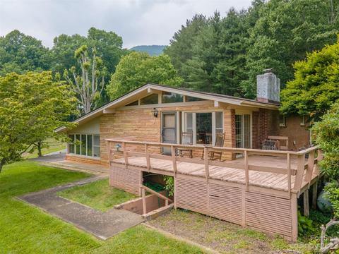 1052 Monteith Branch Rd, Sylva, NC 28779 photo 3