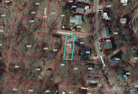 4 Mountain Song Ln, Asheville, NC 28806