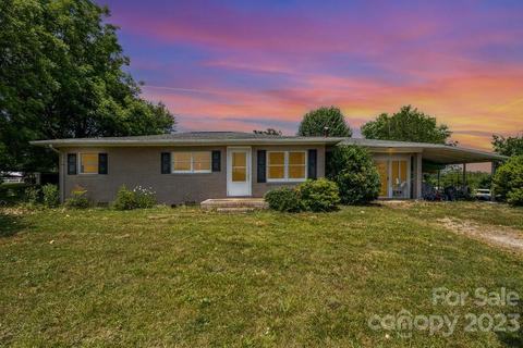 305 Hopewell Rd, Ellenboro, NC 28040