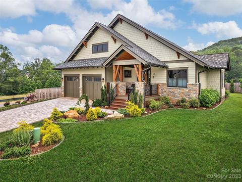 40 Starwood Valley Trl, Arden, NC 28704