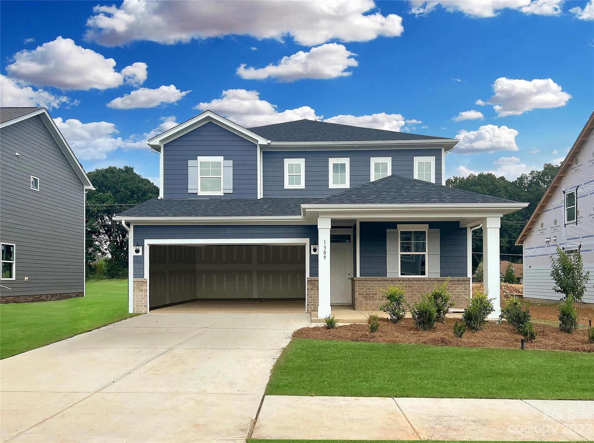 1309 Black Walnut 66 St Unit 66  