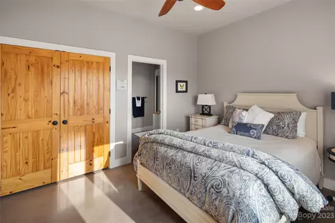 285 Red Tail Trl, Mill Spring, NC 28756 photo 33