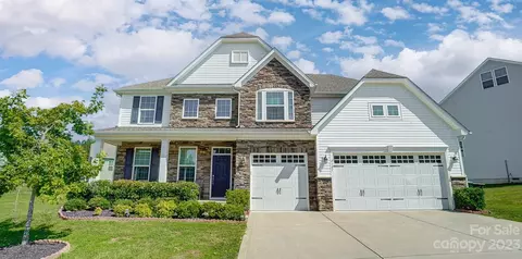 2127 Stone Pile Dr SW, Concord, NC 28025