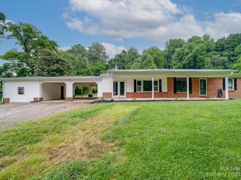 3700 Oakwood Ave, Claremont, NC 28610