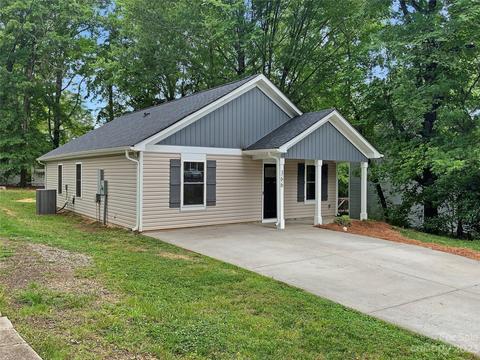 366 Freedom St SW, Concord, NC 28025