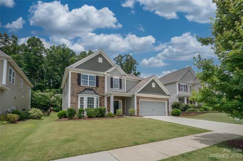 11144 River Oaks Dr, Concord, NC 28027