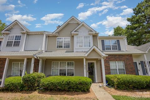 2102 Preakness Ct, Charlotte, NC 28273