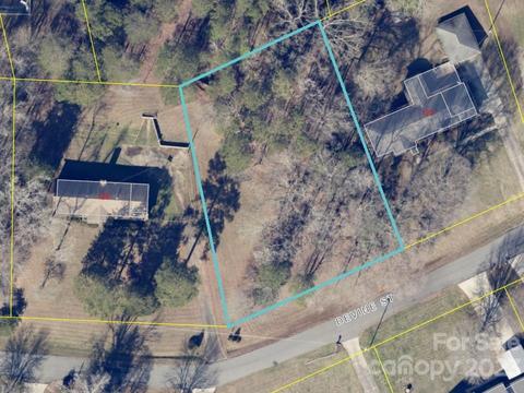 000 Devine St, Stanley, NC 28164