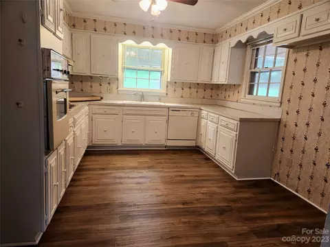 128 Devine St, Stanley, NC 28164 photo 12
