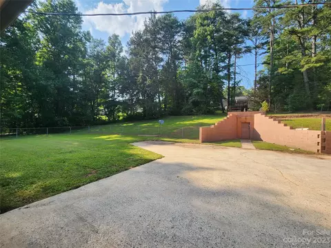 128 Devine St, Stanley, NC 28164 photo 33