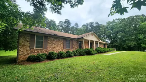 128 Devine St, Stanley, NC 28164 photo 16