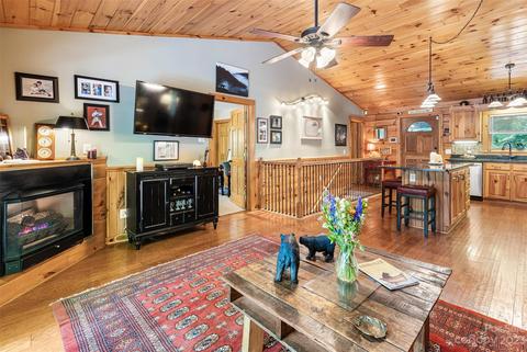 123 Hampton Gap Dr, Mars Hill, NC 28754 photo 6
