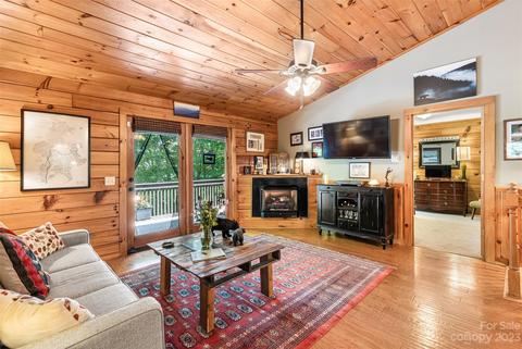 123 Hampton Gap Dr, Mars Hill, NC 28754 photo 5